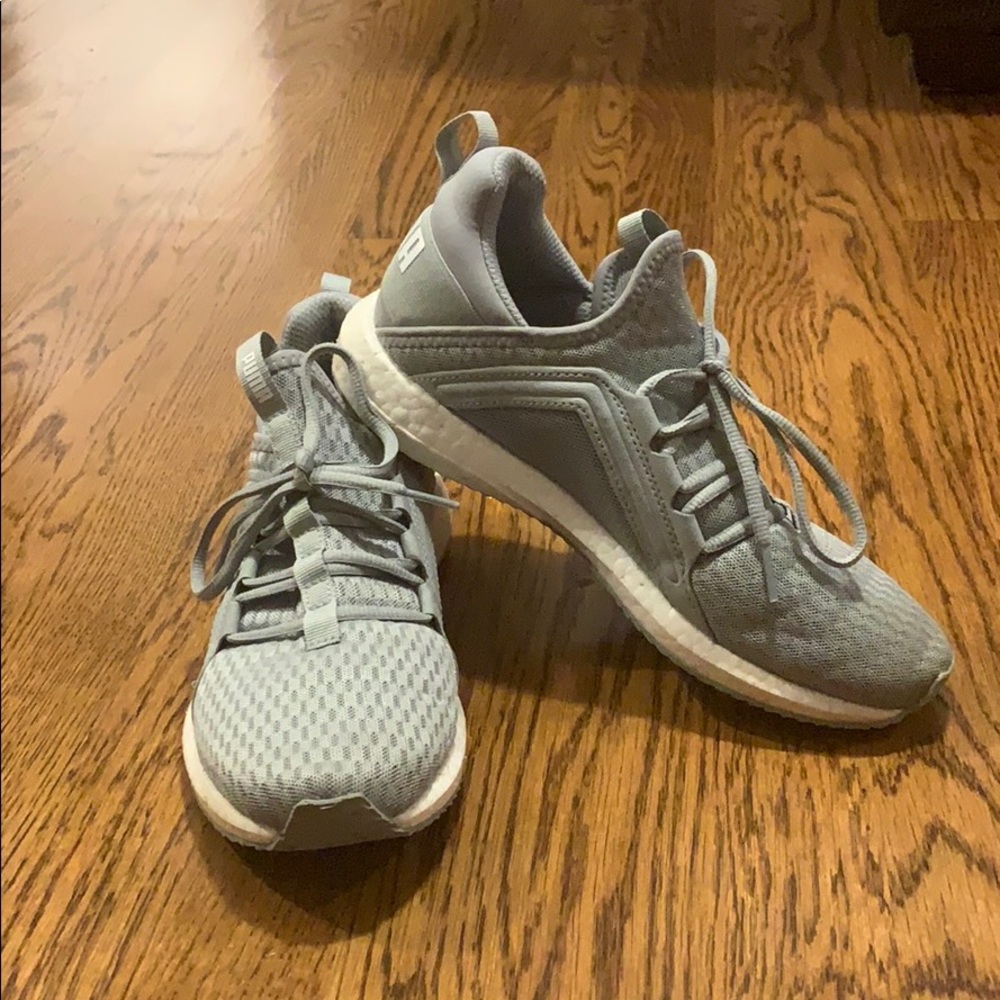 Puma Soft Foam Sneakers